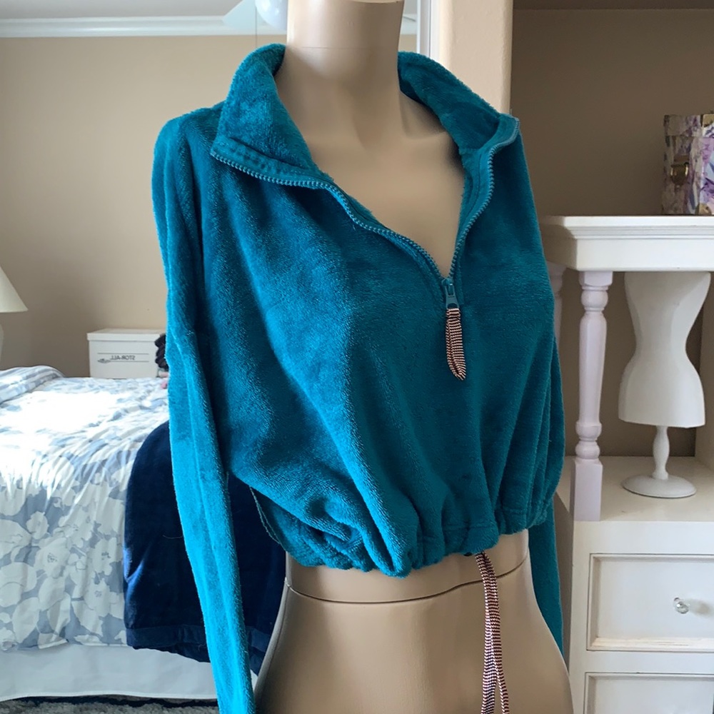 Urban Outfitters Teal crop top